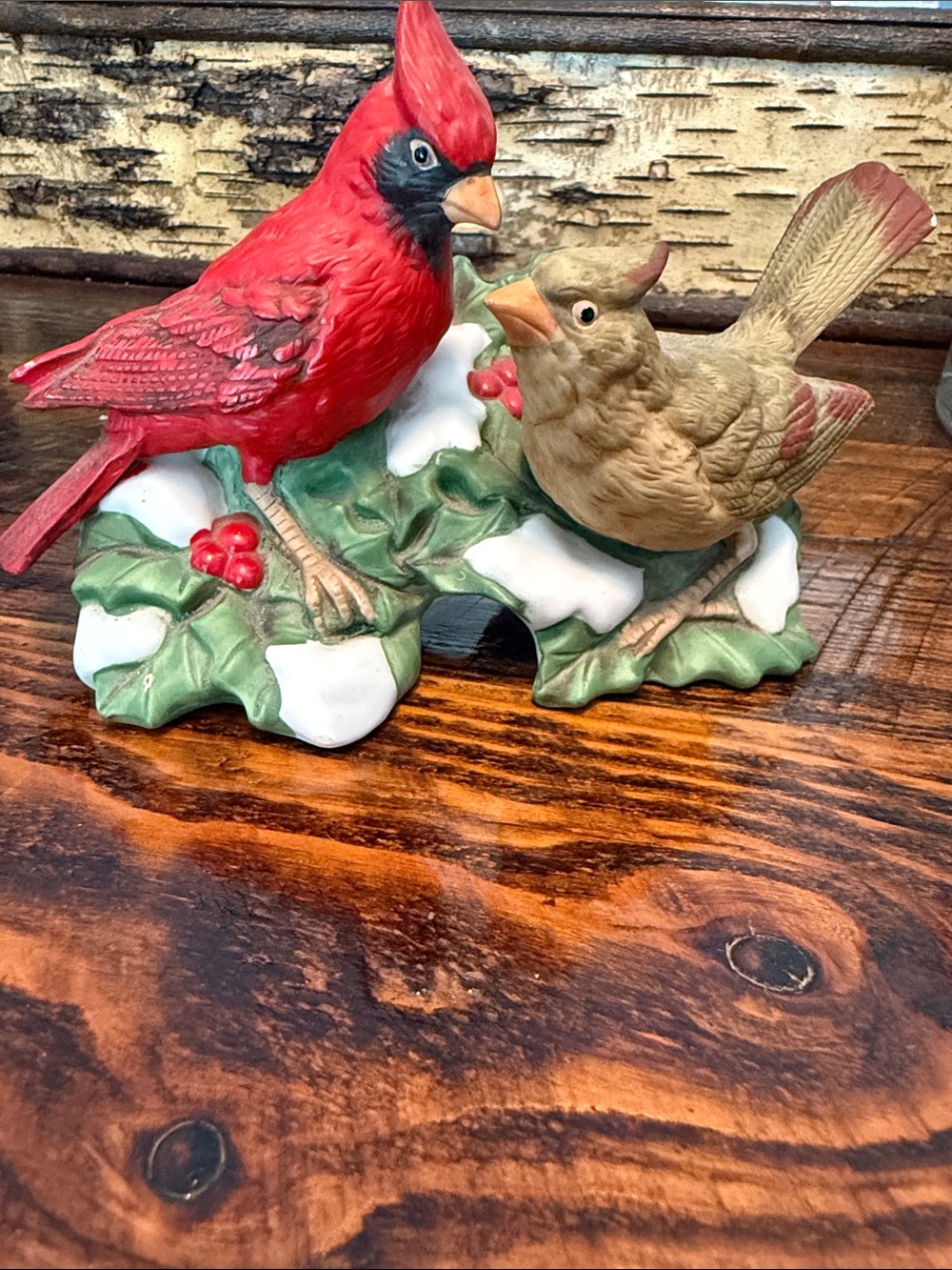 Vintage Homco Cardinal pair figurine